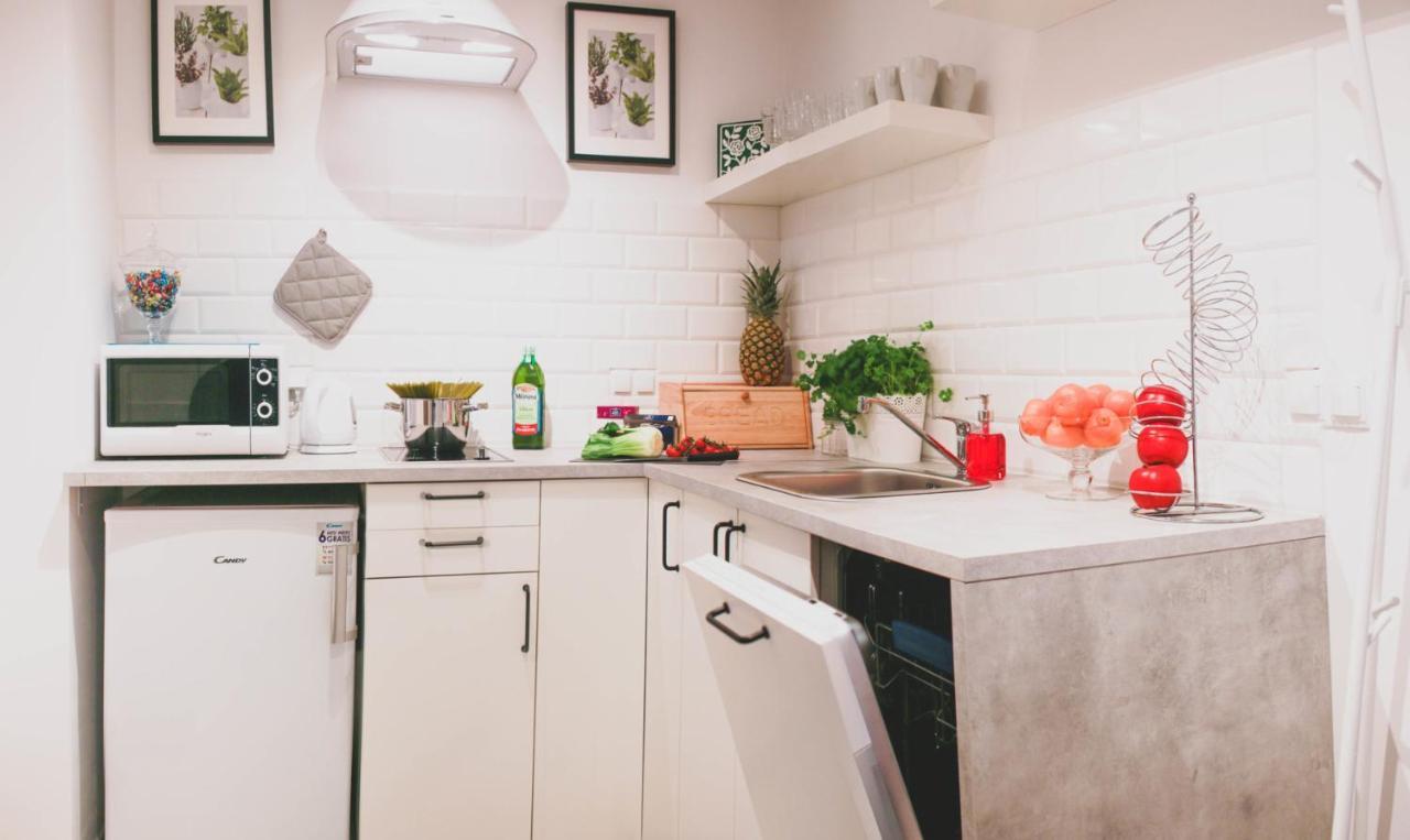 Project Comfort Apartament Potrzebna 55/29 Warszawa Lägenhet Exteriör bild